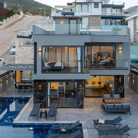 Cihan Kalkan Vila